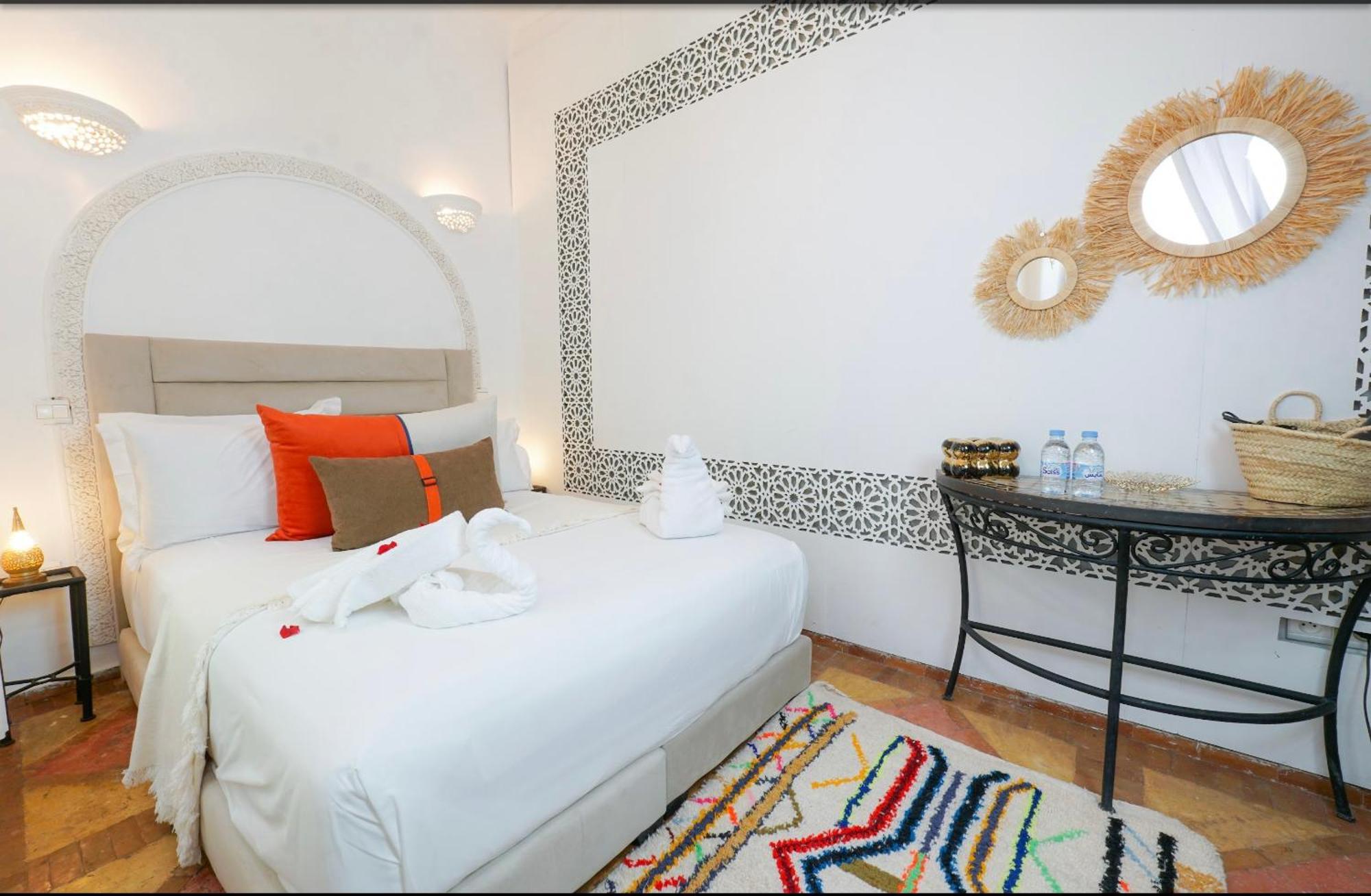 Riad Darna 4 Chambres Avec Piscine Et Petit Dejeuner Marrakesh Exterior photo